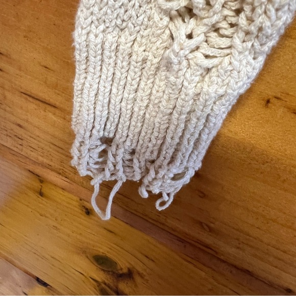 NWOT ZARA Women Long Sleeve Cable and Ladder Stitch Crop Knit Sweater SZ M Beige - Picture 5 of 6